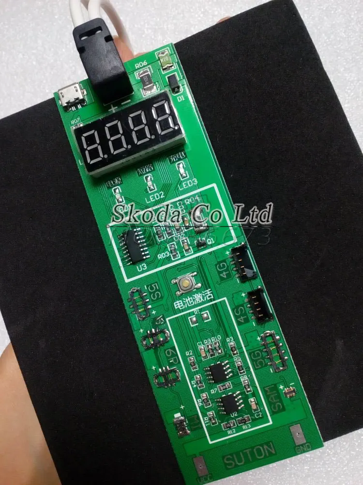 Digital display Voltage current battery charging activate panel for