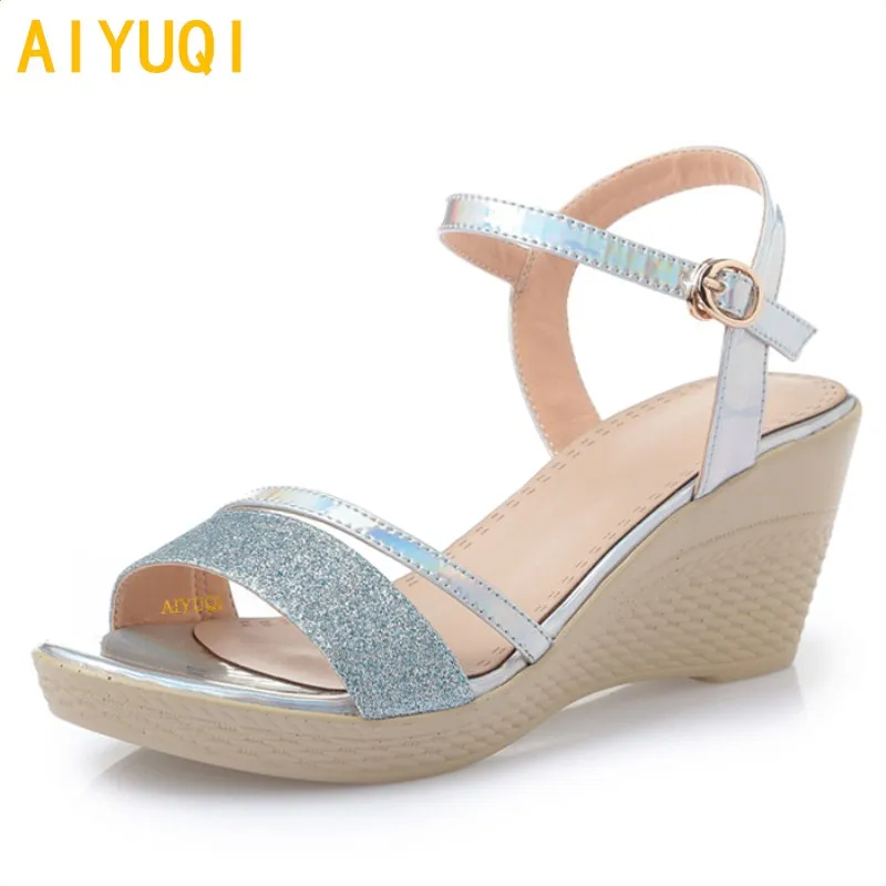 

AIYUQI 2018 summer new genuine leather women sandals fashion comfortable breathable high heel slope Roman female shoes