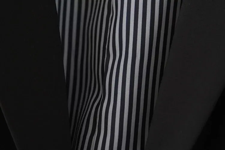 3252246401_1832055227