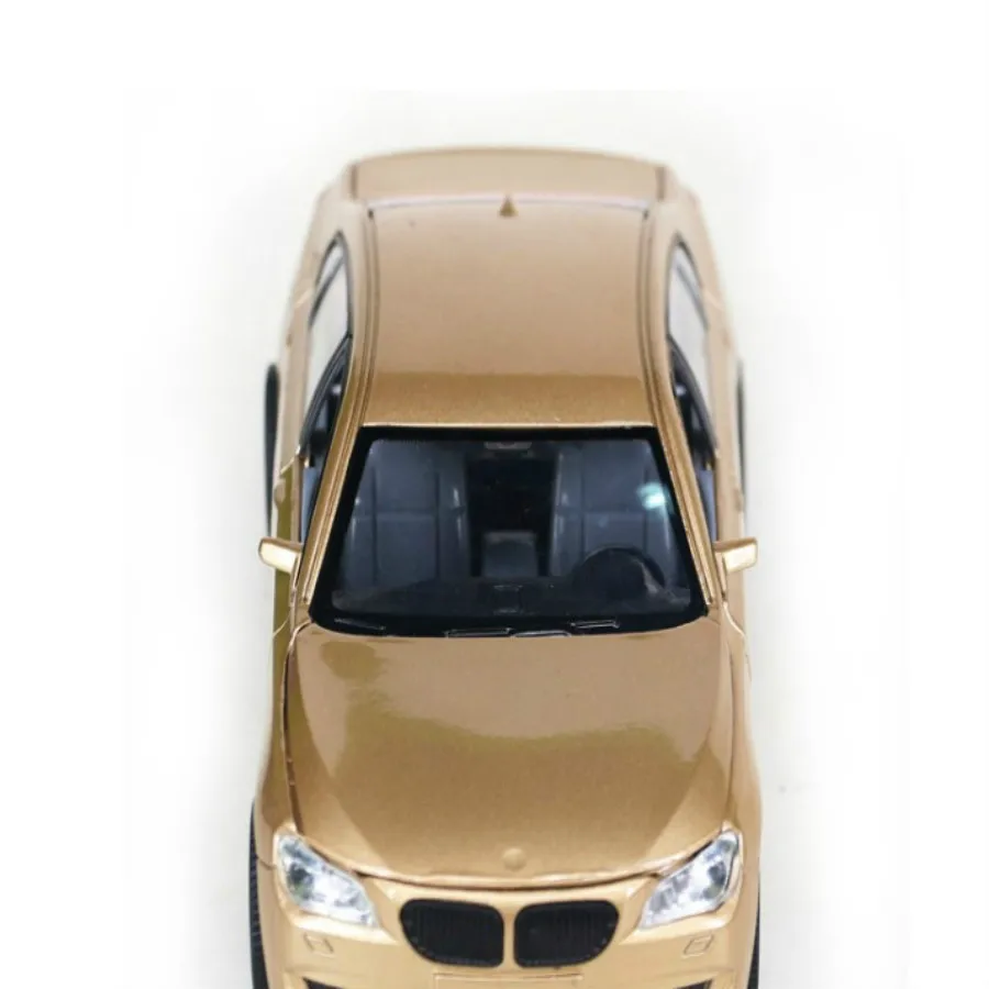 30 scale model metal alloy car (1)