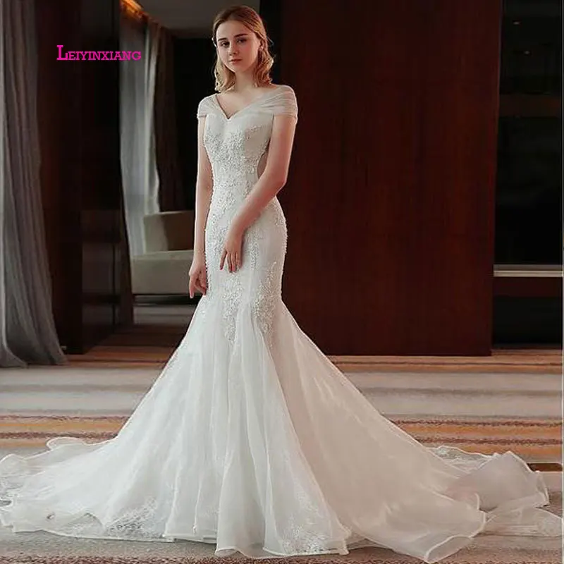 

LEIYINXIANG New Arrival Elegant Bride Dress 2019 Wedding Dress Vestido De Noiva Sereia Robe Mermaid Appliques Backless V-Neck