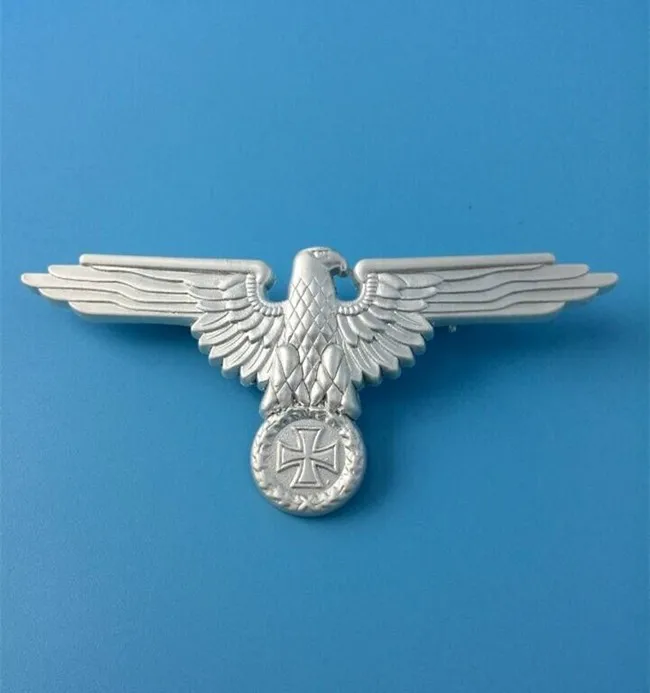 Эмалированная булавка с крестом орла