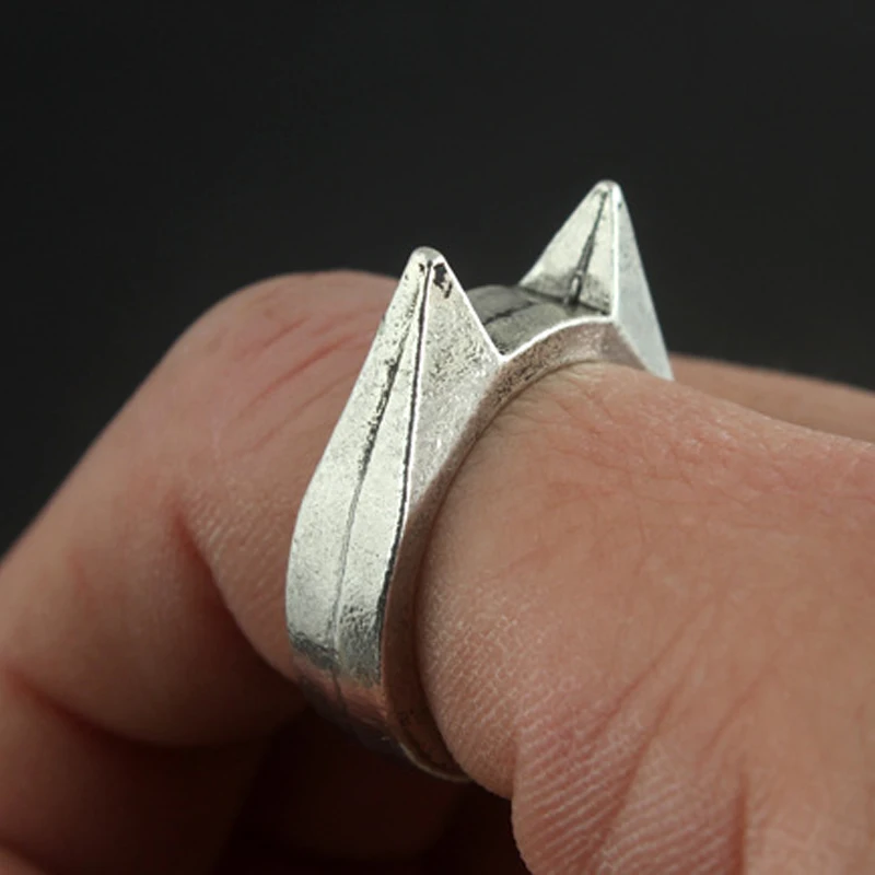

Cat Ear Self Defence Finger Ring Pendant Keychain Multifunction Outdoor Survival Tool EDC Tactical Self Defense Supplies Hot