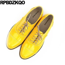 В винтажном стиле; женские оксфорды; Большой размер 43, из лакированной кожи, обувь на плоской подошве на шнурках в школе, 12, 44, круглый носок, в наличие большие натуральная 11 желтый