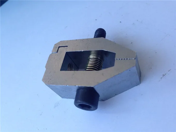 25F7804EE5657850B7E70B2A2256AD3A