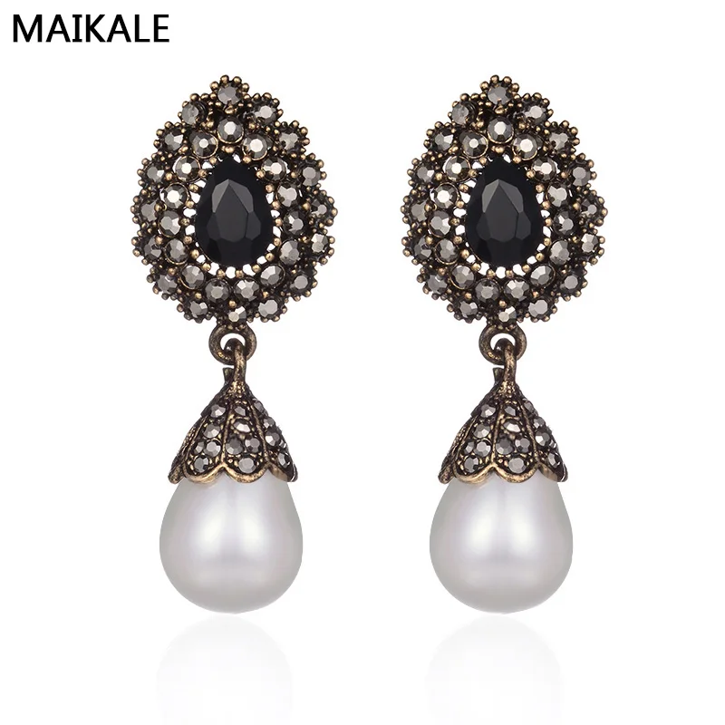 

MAIKALE Simple Water Drop Vintage Earrings Alloy Stud Earings Withe Pearl Exaggerated Rhinestone Korean Earrings For Women Gifts
