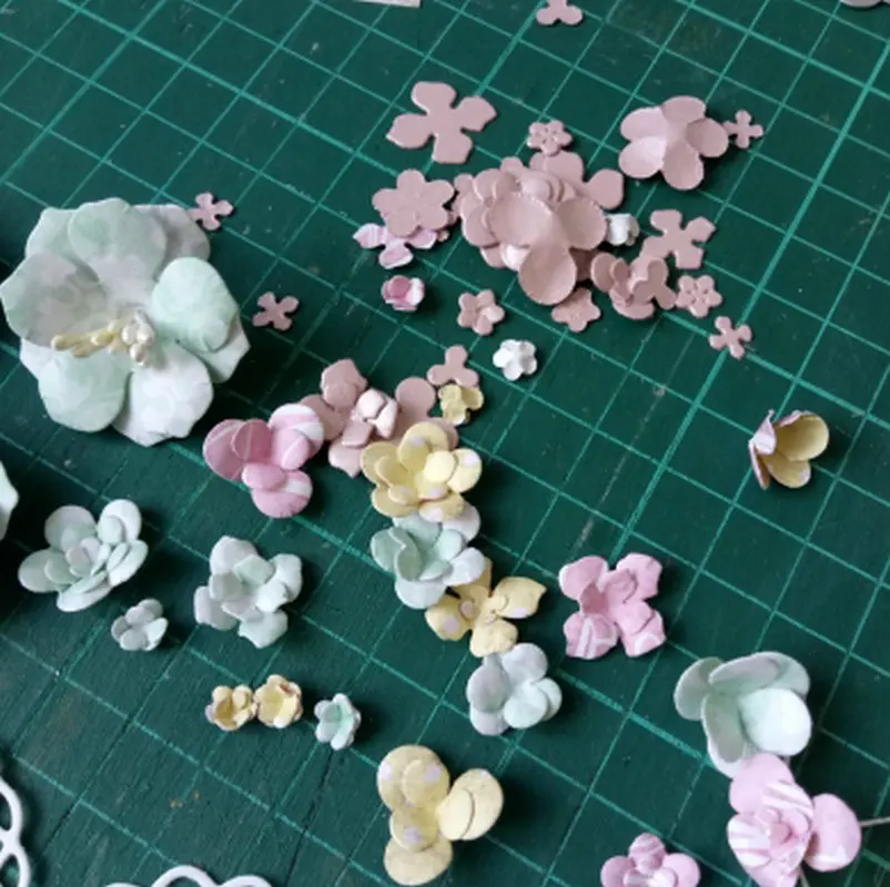 3pcs-set-Knife-Mold-Flowers-Metal-Cutting-Dies-Scrapbooking-Carbon-steel-Die-Embossing-Dies-Cut-Stencils
