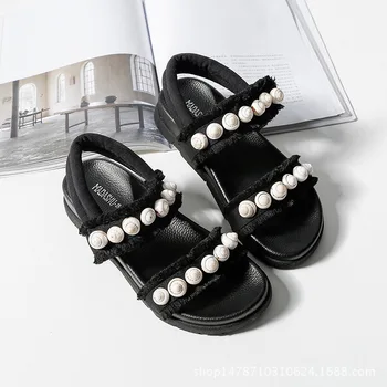 

2018 new Rome style sandals female summer wild flat sandals.