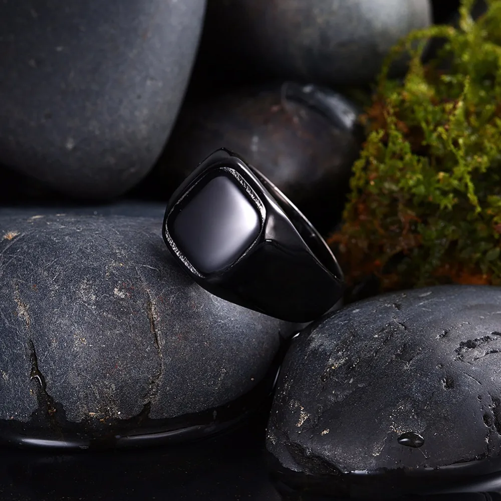 Square Shape Black Color Party Accessorise Stainless Steel Rings For Women Fashion Jewelry (JewelOra RI103324)