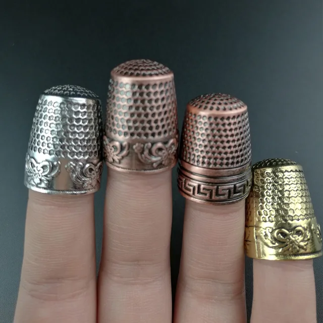 Thimble Finger Protector Classical Pattern Hard Metal Sewing Thimble