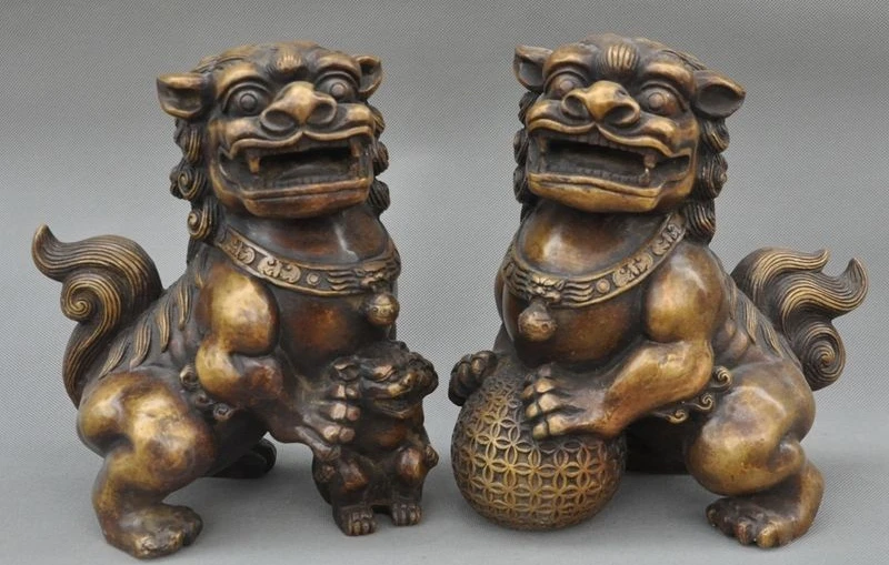 

8"Old Chinese Feng Shui bronze Evil Beast Guarding Door Foo Dog Lion Statue Pair