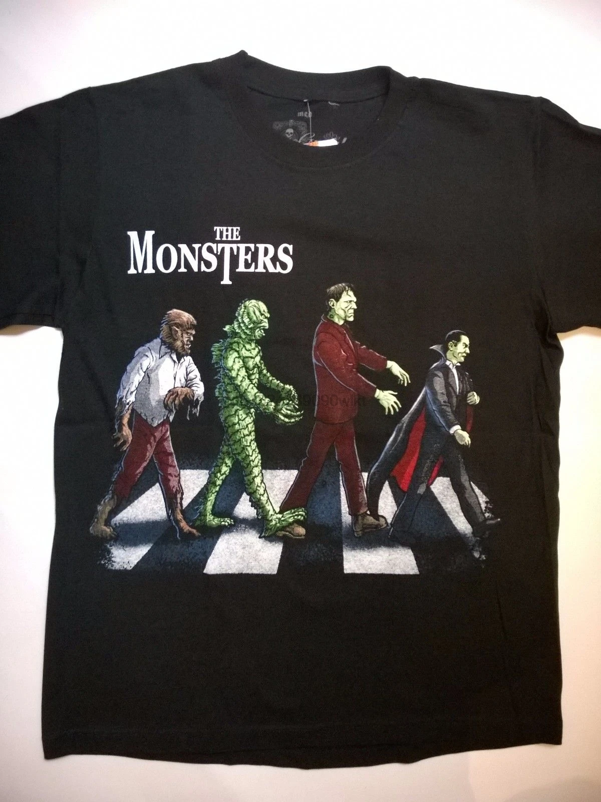 

THE MONSTERS T-Shirt Wolf Man Dracula Frankenstein Creature Lagoon Universal