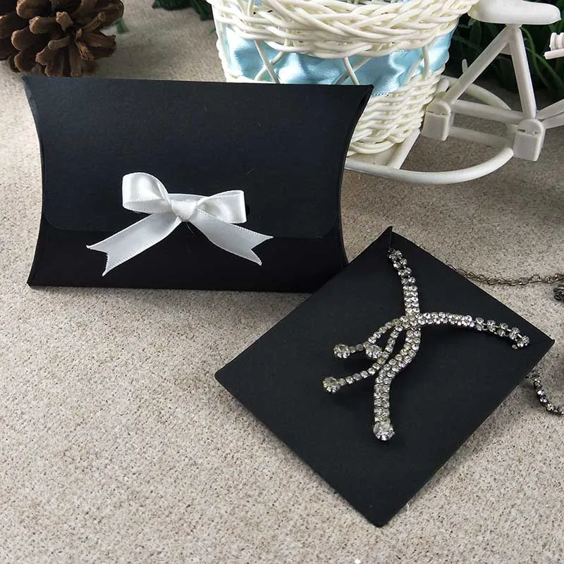 

2017 100x80x25mm Pillow box with Jewelry Set Display Card Kraft Necklace Box Diy Black Gift Box Custom Logo Cost Extra