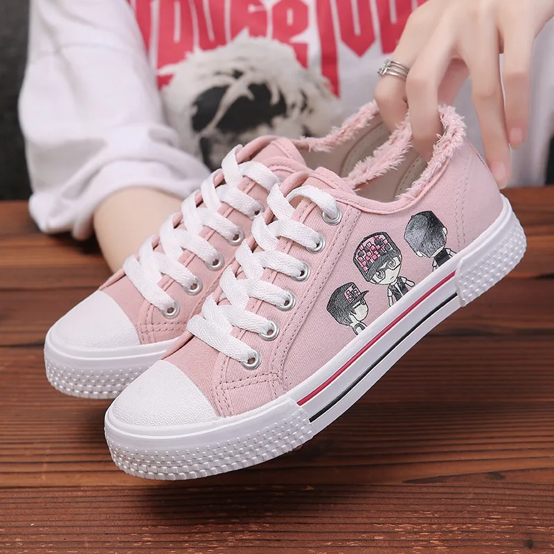 

Women Flat Cartoon Canvas Shoes 2018 New Summer White Lace Up Student Board Shoes Ladies Casual Shoes Female Sneakers
