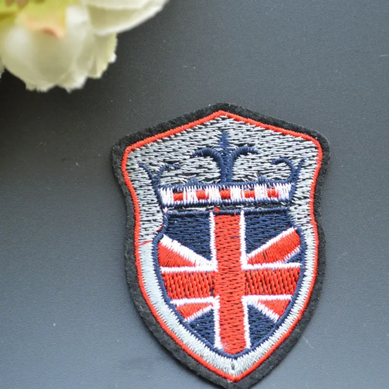 free shipping 4.5cm*6cm Applique patches for clothing Iron On Patches