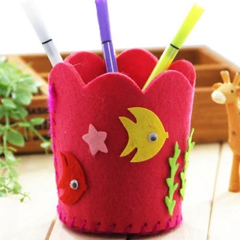 

Cartoon Non-woven Fabric Sewing Pen Holder Puzzle DIY Handmade Pen/Brushes Container Holder Kids Handcraft Box Educational Toy