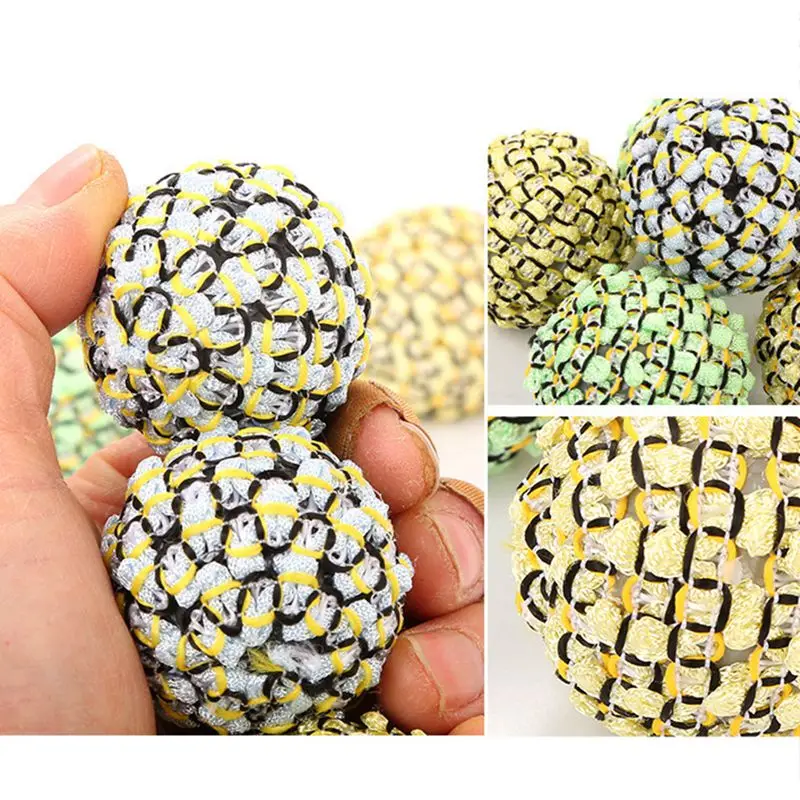 

Pet Cats Toy Kittens Built-in Bell Thread Ball Funny Cat Supplies Color Random