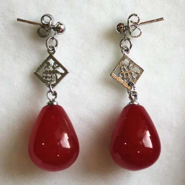 

wholesale Chinese style fu 12*16mm fancy red jade stud earring 5.29