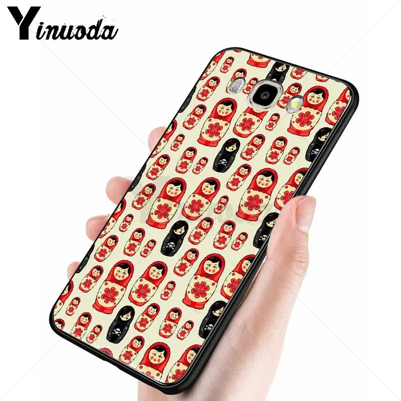 Cute Russian Dolls Pattern Matryoshka