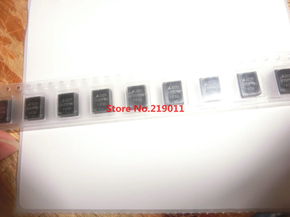 Varistor 3225 K250 3225K250, 250 V