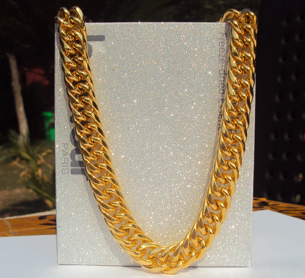 

Big Miami Cuban Link 24" Necklace Thick about 25mil 100% Gold Finish Thick Chain 12mm 7 days no reason to refund