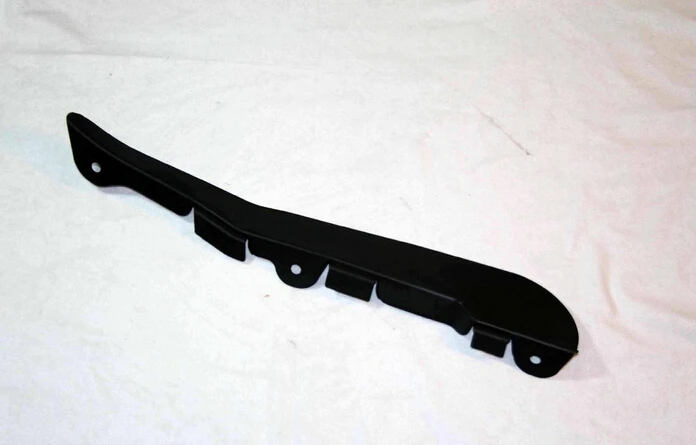 

Front Right Deflector Lip For Undercar Shield for BMW E65 E66 745i 750i 760i 2001-2008 51717027446