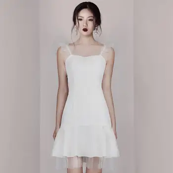 

2019 Mini Dress Fashion Backless Spaghetti Strap A-LineWomen Lace Sleeveless Bandage Night Club Body con Party Dresses Wholesale
