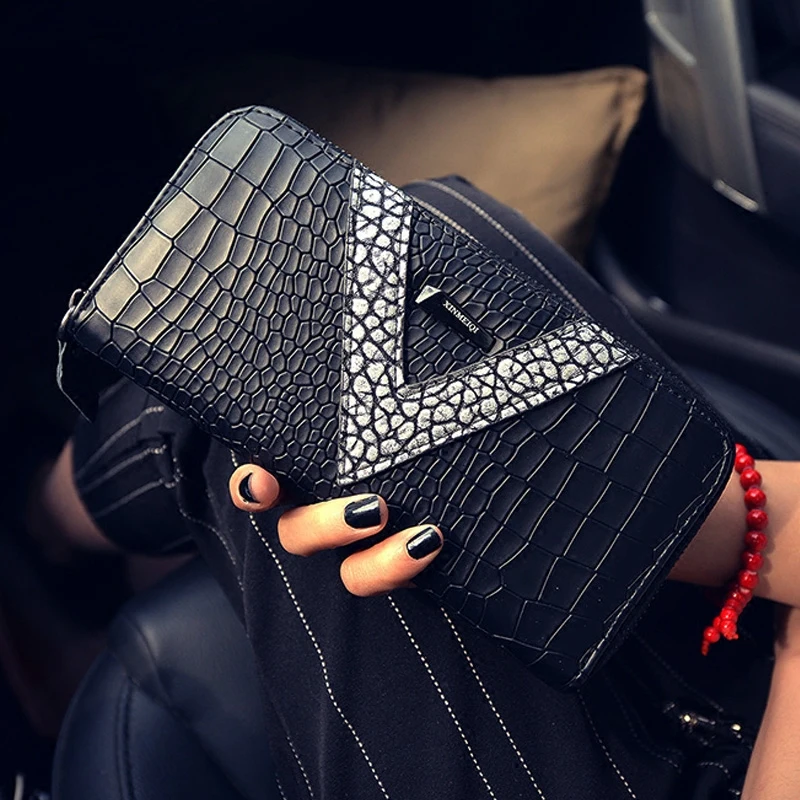 Ms. wallet female long section of the new zipper wallet fashion wallet women wallet card hand bag phone package women's purse