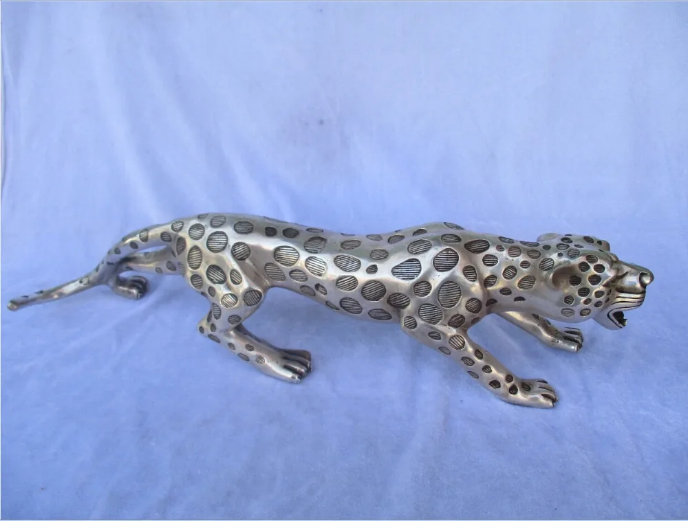 

Home Decoration Tibet Silver Carved Big Leopard Statue/Leopard Sculpture Long about 20inch