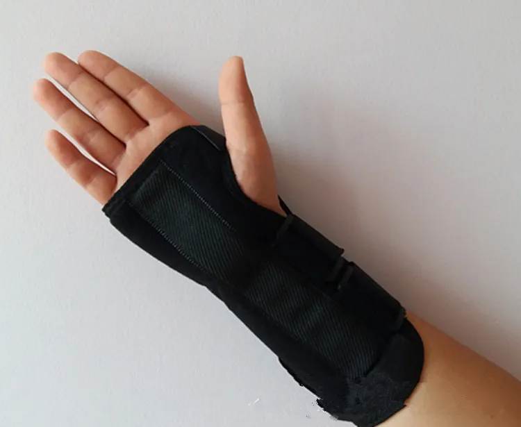 

Medical Wrist Brace Forearm Sprain Support Splint Pads for Band Strap Protector Safe Wrist Support 1pcs
