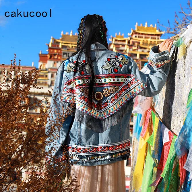 

Cakucool Denim jacket Female Autumn vintage ethnic appliques Embroid tassels Bead loose coat long sleeve Outerwear jacket Women