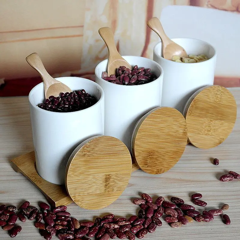 

Ceramic and Bamboo Flavouring Caster Set Decorative Porcelain Sugar and Creamer Pots Tableware and Kitchenware Utensil Ornament