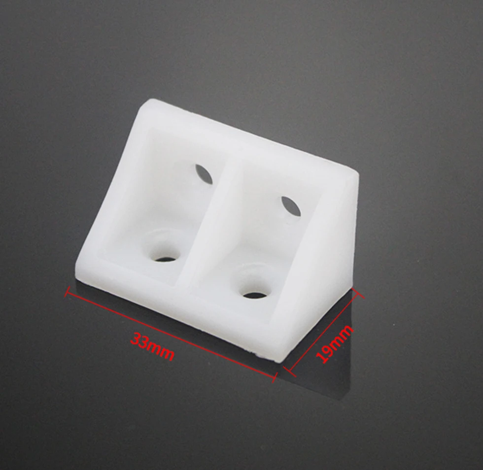 Furniture 33x20x20mm Nylon Corner Braces Angle Bracket white