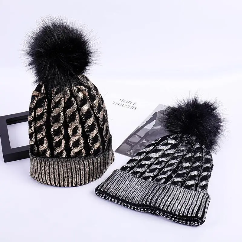 

Winter Women's Beanies Hat Warm Knitted Beanies Fur PomPom Ladies Metallic Color Skullies Bronzing Gold and Silver with cap