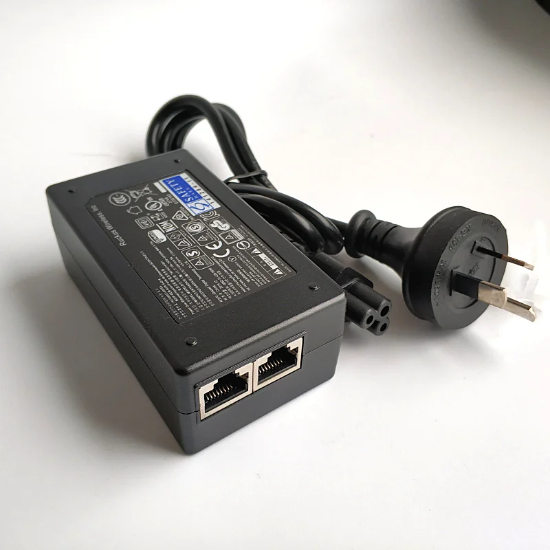 Ruckus Wireless ZoneFlex R720 901-R720-WW00 (alike 901-R720-US00) With PoE Injector (902-0162-CH00) Indoor Access Point