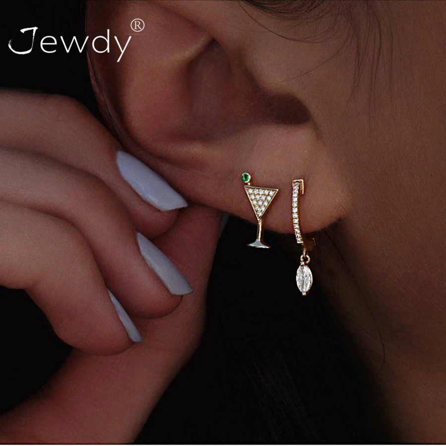 

Jewdy 2 Pcs/ Set Fashion Wine Glass Water Drop Triangle Crystal Gem Gold Pendant Earrings Set Female Creative Party Jewelry