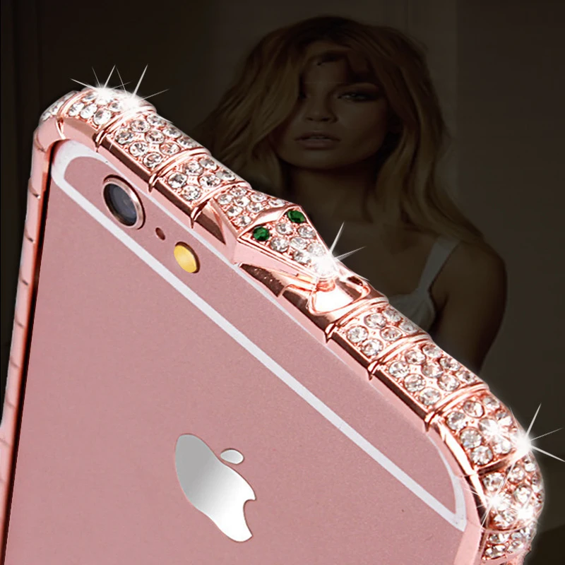 

Luxuy Diamond Bumper on For iPhone XS Max XR 6 6S 7 8 Plus Metal Snake Buckle Frame Capa Glitter Crystal Rhinestone Phone Case