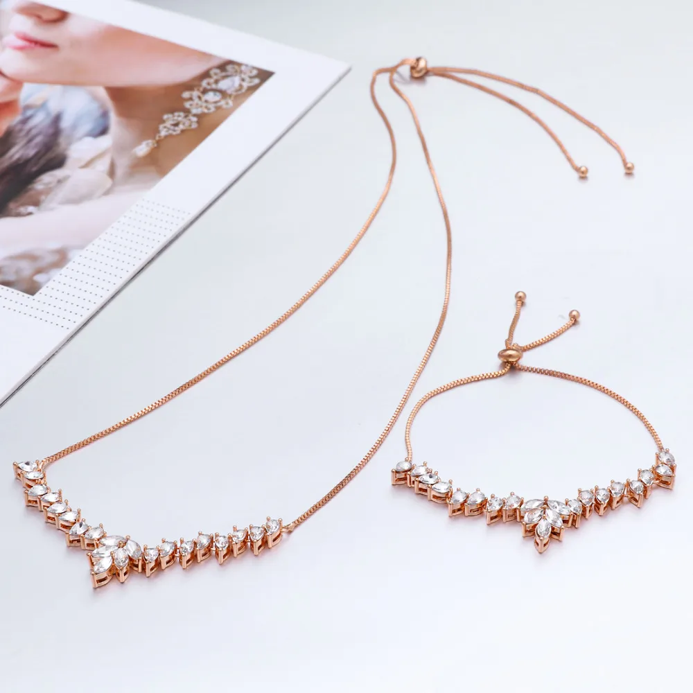 

Clear Crystal Bridal Jewelry Sets Teardrop Bracelet Necklace Sets Wedding Jewelry for Women Classic Style Chocker Necklace Set