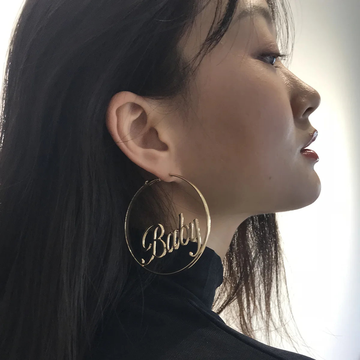 

New atmosphere exaggerated geometry contracted hollow-out alloy female personality generous circle the letter creative earrings
