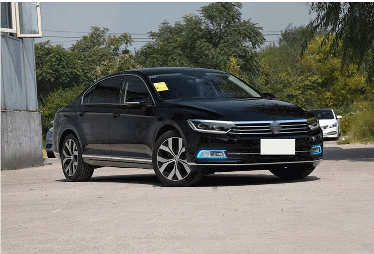 Qirun СИД drl дневного света для Volkswagen Passat B8-18 с динамическим перемещение желтый сигнал поворота и синий ночной свет