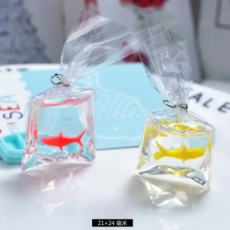 

Resin Hot Selling water bag fish Resin Cabochons for Phone Deco, Jewelry Accessory DIY