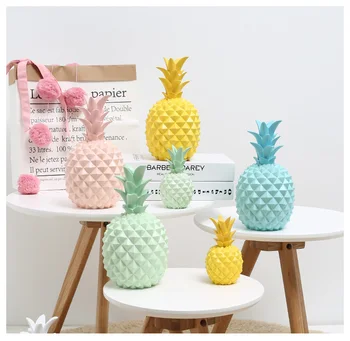 

New INS style Modern Creative Pineapple Simulation Fruit Decoration Ceramic Pineapple Shape Ceramic Figure S/M size hot selling