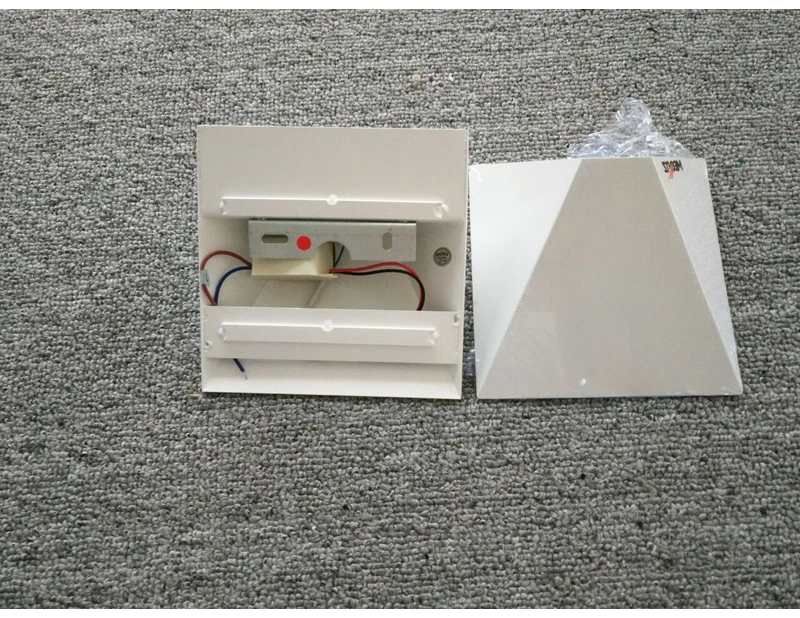 wall sconce 1 (2)