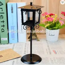 Напрямую с фабрики сердце декоративная форма металлический подсвечник, свадебный фонарь