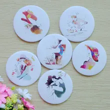 Маленькие милые Мультяшные карманные зеркала для макияжа рук компактные зеркала портативные Профессиональные Мини косметические мини косметические инструменты 40 шт