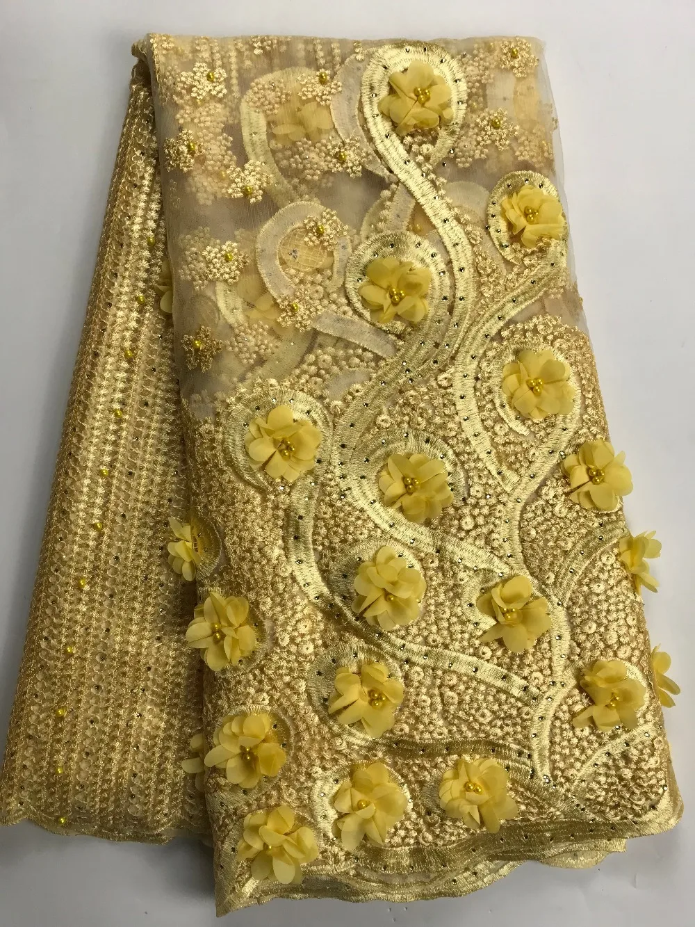 

Latest african tulle lace 2019 for wedding french appliqued lace fabric with beads High quality