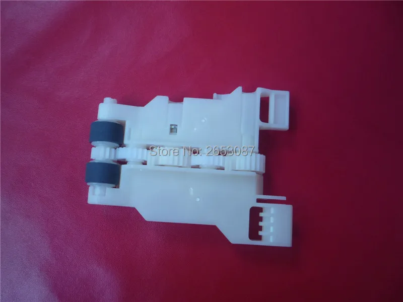 

100% New and original pick up roller feeder roller for EPSON K100 K105 K200 K205 K300 K305 RETARD ROLLER