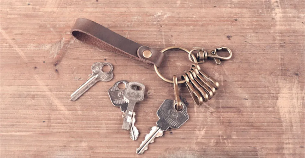 Винтажная ключница из натуральной кожи мужской держатель для ключей Автомобильный держатель для ключей простой ручной работы Мужской органайзер для ключей брелок с удобным и крючком