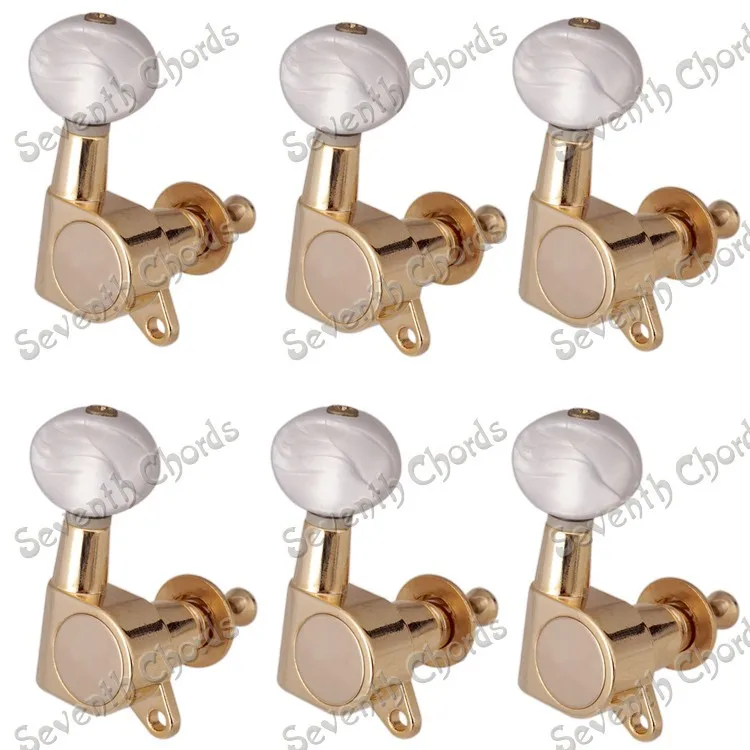 A Set 6 Pcs White Pearl Small oval Concave Button Sealed