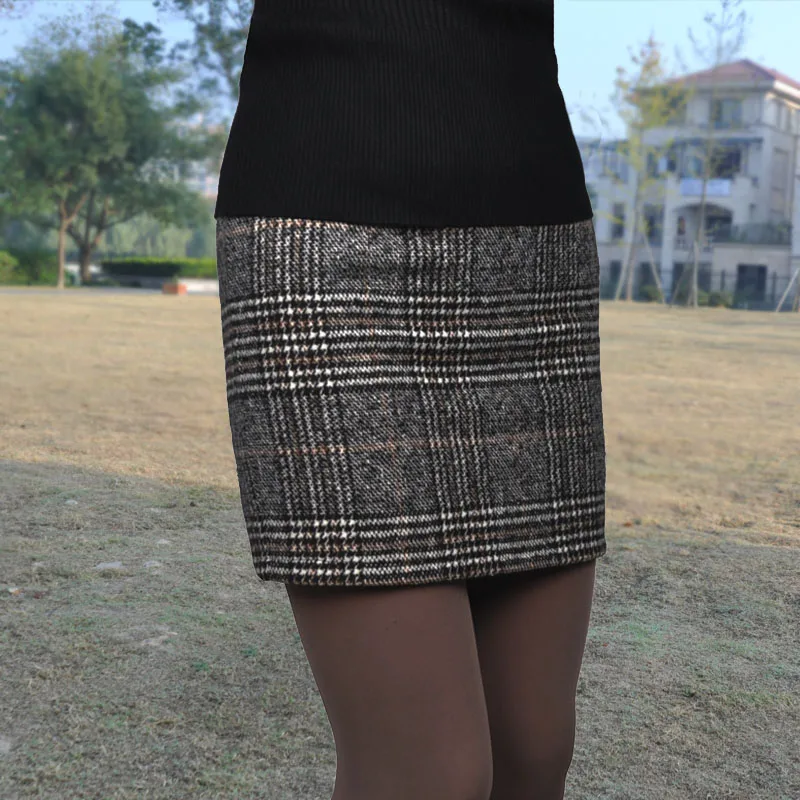 

2018 Autumn and winter woolen all-match tartan suit skirt slim slimming hip step skirt